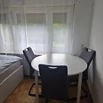 Einliegerwohnung Mit 2 Zimmern, Badezimmer, Kueche Waldshut-Tiengen