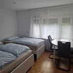 Appartement Einliegerwohnung Mit 2 Zimmern, Badezimmer, Kueche