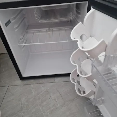 Διαμέρισμα Einliegerwohnung Mit 2 Zimmern, Badezimmer, Kueche