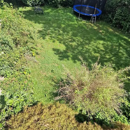 Einliegerwohnung Mit 2 Zimmern, Badezimmer, Kueche Appartement *